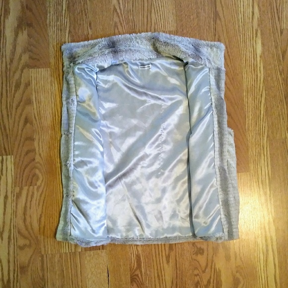 Faux Fur Vest Croft & Barrow - Picture 5 of 5